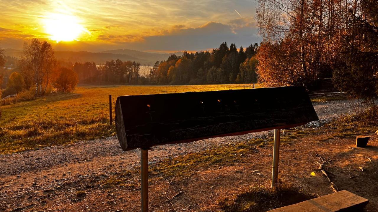 Hauslipno Bungalov Na Lipne Lipno nad Vltavou Exteriör bild